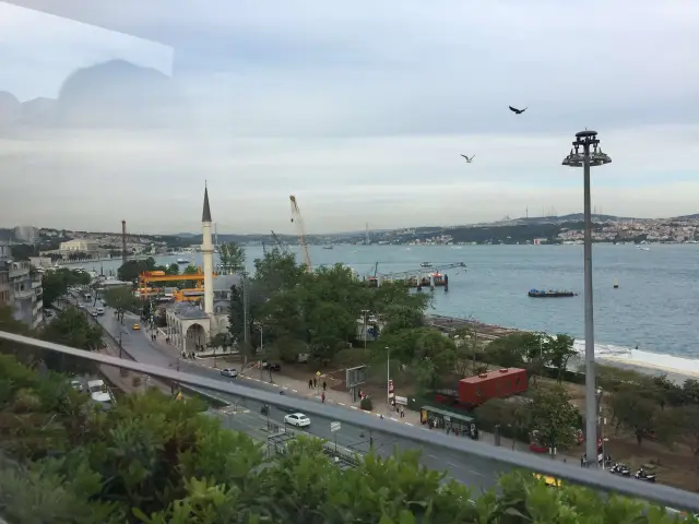 Lulu Hookah Lounge - Zimmer Hotel Bosphorus'nin yemek ve ambiyans fotoğrafları 26