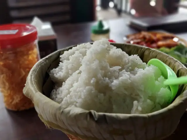 Gambar Makanan Saung Kuring Sundanese Restaurant 7