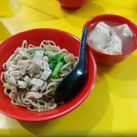 Gambar Makanan Bakmi Karet Foek 4