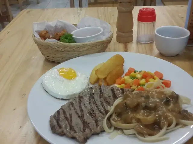 Gambar Makanan T Steak 18