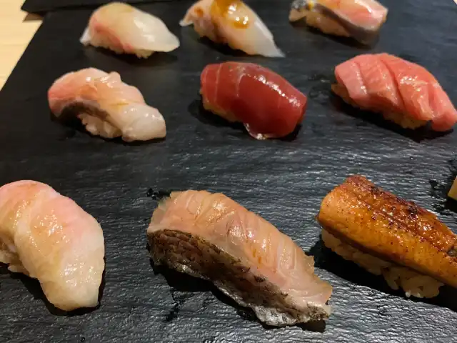 Sushi Kinmedai Food Photo 2