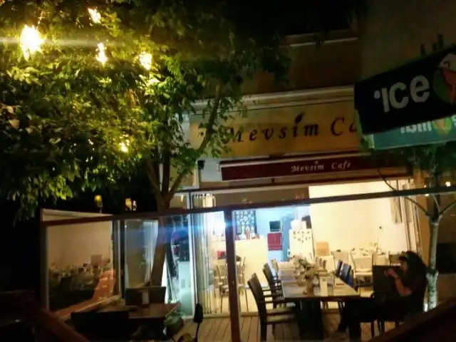 Mevsim Cafe
