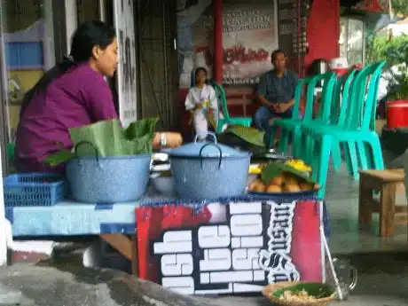 Gambar Makanan Nasi liwet + nasi gudeg "Mbak Indri" 3