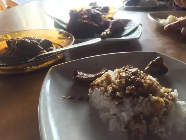 Mustapa Maju Ayam Kampung & Itik Serati Food Photo 3