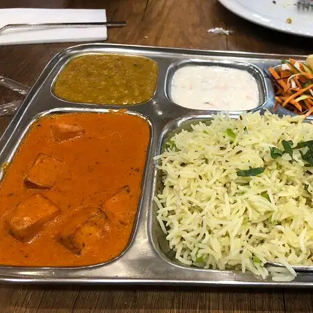 Bombay Masala Indian Restaurant'nin yemek ve ambiyans fotoğrafları 3