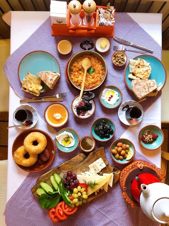 Ethem Efendı Kahvaltı'nin yemek ve ambiyans fotoğrafları 6