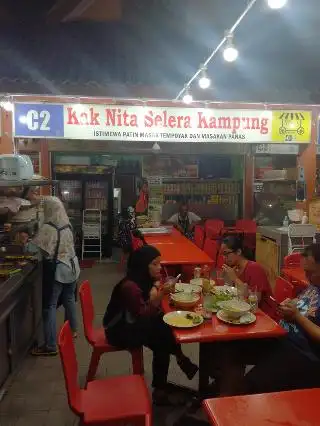 Kak Nita Selera Kampung