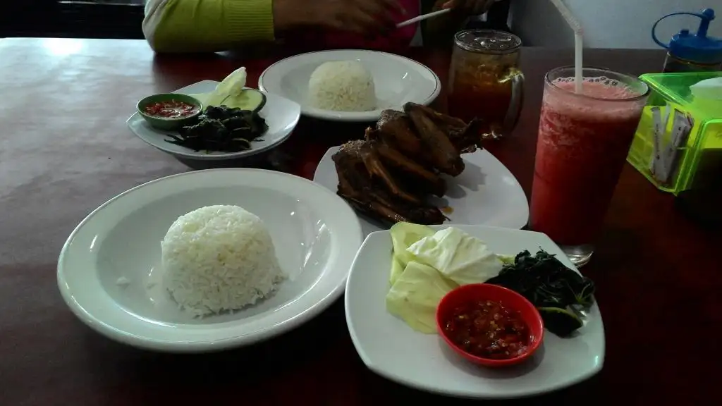 Bebek Goreng H. Slamet