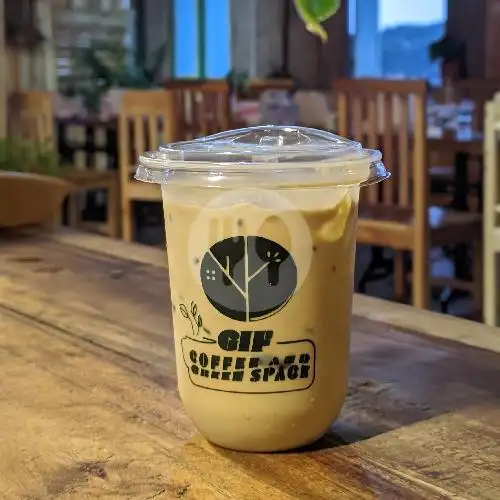 Gambar Makanan GIF Coffee and Green Space 3