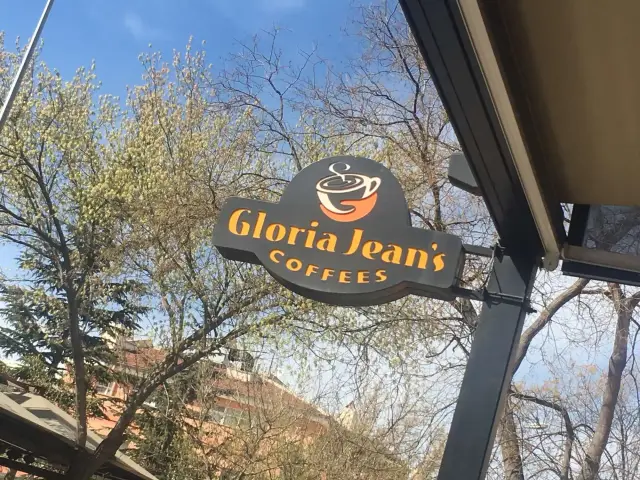 Gloria Jeans Coffees'nin yemek ve ambiyans fotoğrafları 3