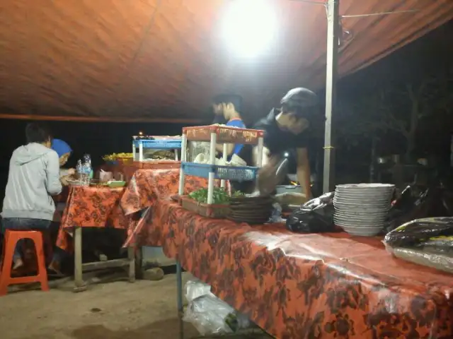 Gambar Makanan Pecel Lele Kuncoro Seafood 9