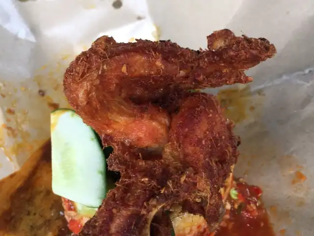 Farni's Nasi Kukus Ayam Dara Rempah Damansara Heights (Bukit Damansara) Food Photo 10