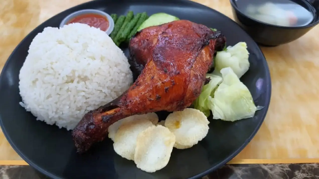 Ayam Penyet 38 MJC