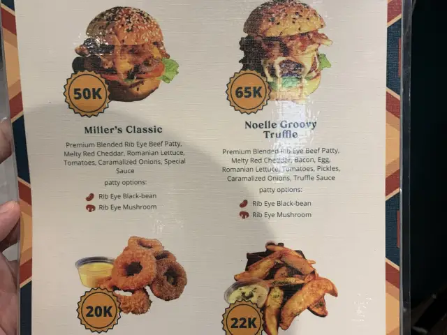 Gambar Makanan Miller & Noelle Burger, SCBD 2