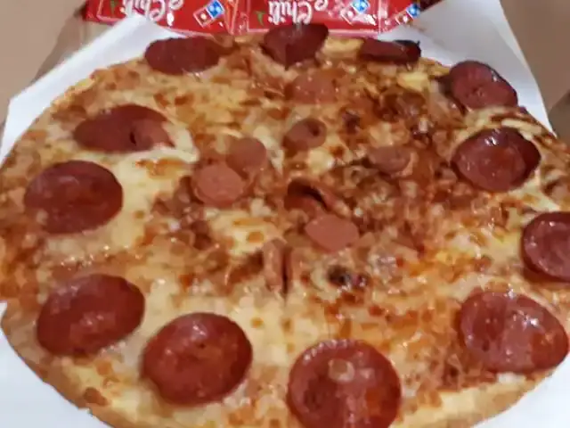 Gambar Makanan Domino's Pizza 10