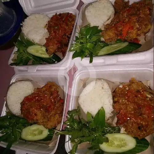 Gambar Makanan Asinan Dan Salad Buah Mamah Hafidz, Urip Sumoharjo 17