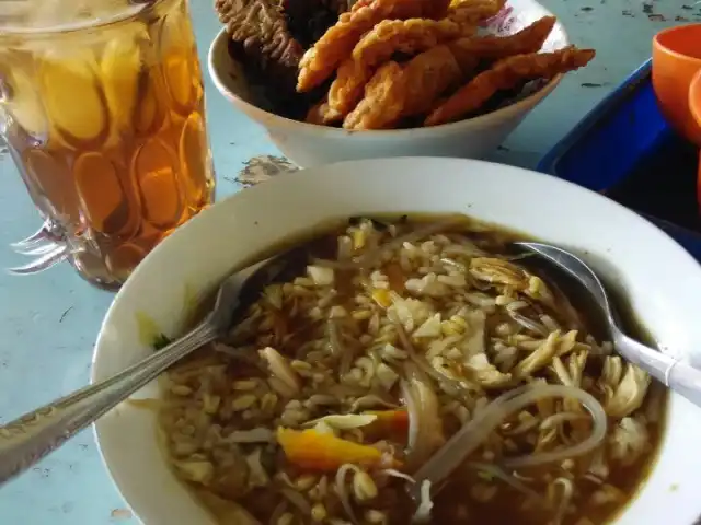 Gambar Makanan Soto Hollywood 5