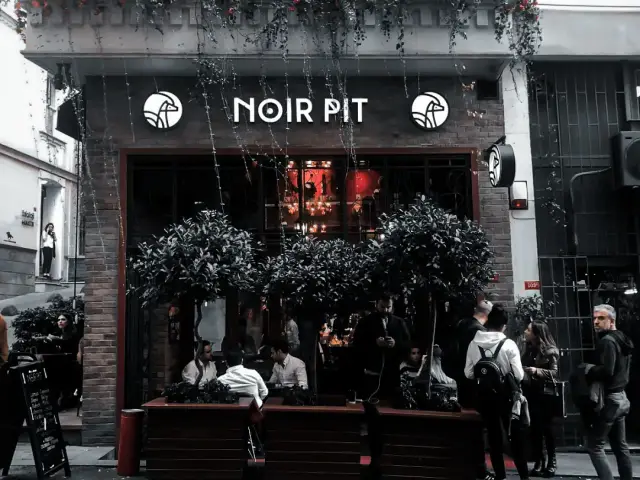 Noir Pit Coffee Co.'nin yemek ve ambiyans fotoğrafları 7