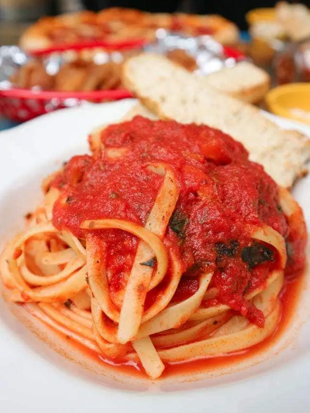 Pomodoro Pizza & Pasta Kitchen Food Photo 17