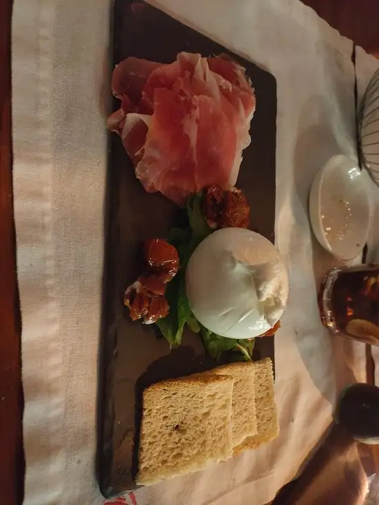 Paps Italian'nin yemek ve ambiyans fotoğrafları 37