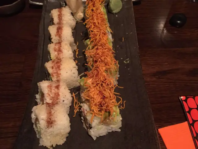 İoki Sushi Bar & Japanese Restaurant'nin yemek ve ambiyans fotoğrafları 28