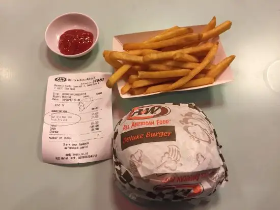 Gambar Makanan A&W Restaurant 12