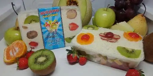 Ketjoyo Fruit Salad, Blakang Kampus UMM 3