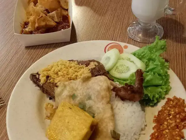 Gambar Makanan Ayam Gepuk Eco Raos 9