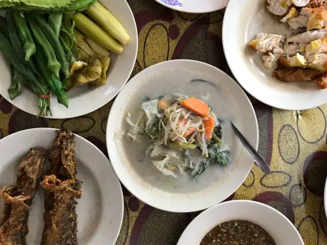 Nasi Ulam Cikgu Taman Tengku Anis Food Photo 4