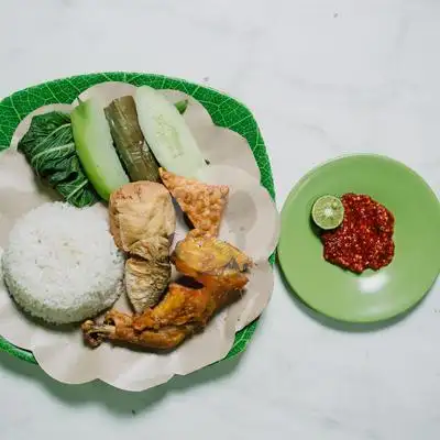 Gambar Makanan Nasi Green Tempong, Imam Bonjol 14