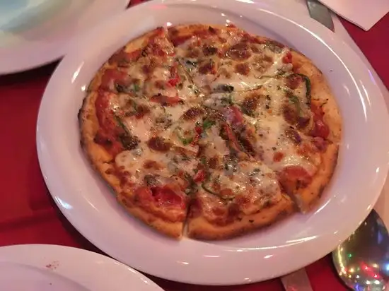 Ozi Pizza and Pasta'nin yemek ve ambiyans fotoğrafları 15