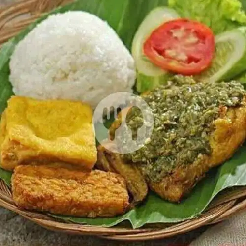 Gambar Makanan Warung Pecel Ayam dan Lele Pejaten 11