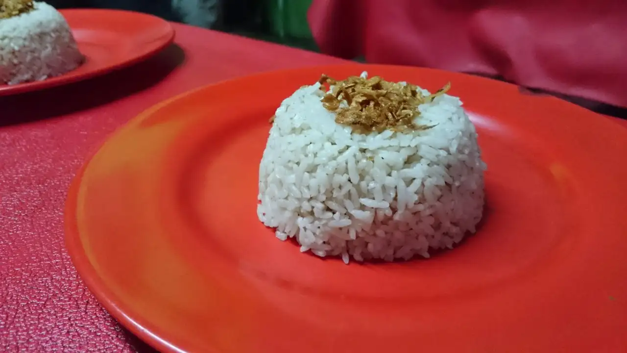 Nasi Uduk & Ayam Goreng Masdikun