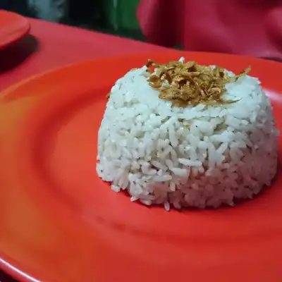 Nasi Uduk & Ayam Goreng Masdikun