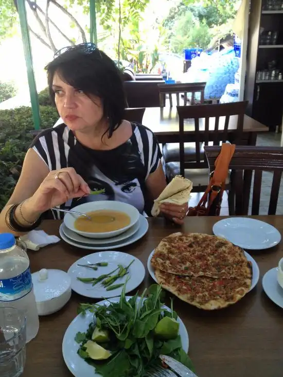 Nazar Ocakbasi Restaurant'nin yemek ve ambiyans fotoğrafları 11