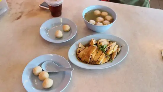 Famosa Chicken Rice Ball Jln Bendahara