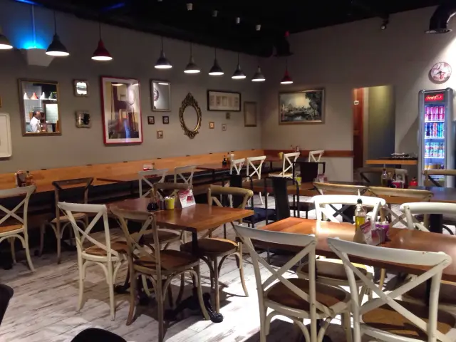 Lafitta Cafe Restaurant'nin yemek ve ambiyans fotoğrafları 6