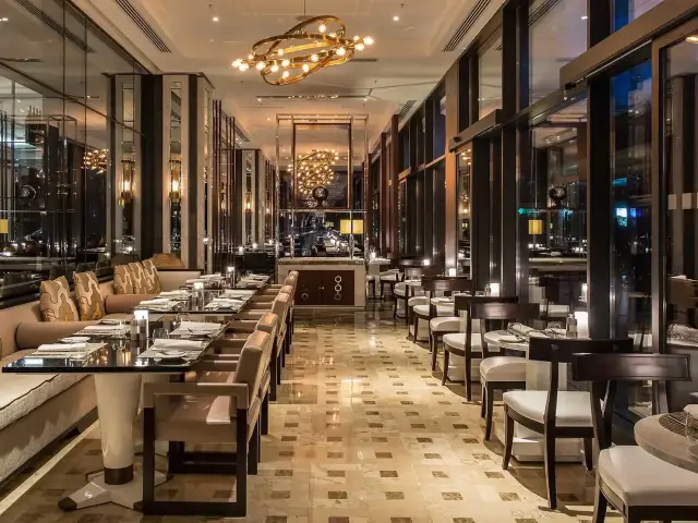 The Globe Restaurant - Hilton Istanbul Bomonti'nin yemek ve ambiyans fotoğrafları 76