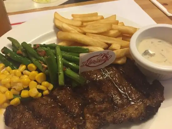 Gambar Makanan Holycow Steakhouse 15