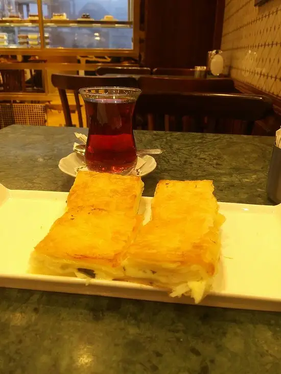 Faruk Güllüoğlu'nin yemek ve ambiyans fotoğrafları 7