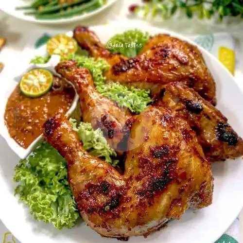 Gambar Makanan Makan Ayam Mbak Leha Jagakarsa 12
