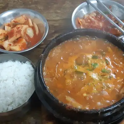 Kkachi Korean Restaurant