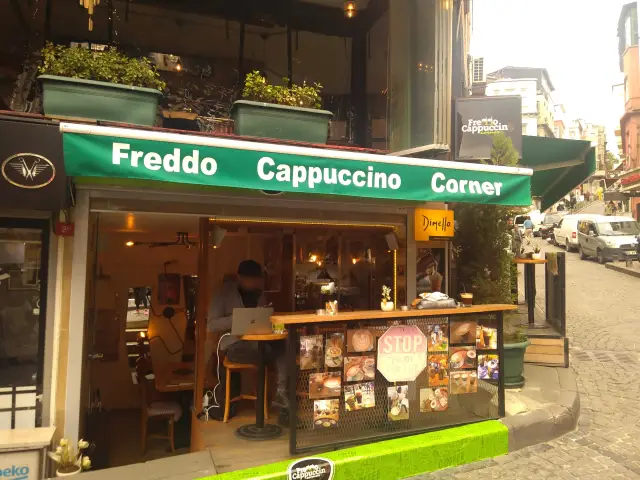 Freddo Cappuccino Corner'nin yemek ve ambiyans fotoğrafları 41