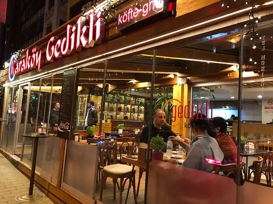 Karaköy Gedikli Köfte'nin yemek ve ambiyans fotoğrafları 19