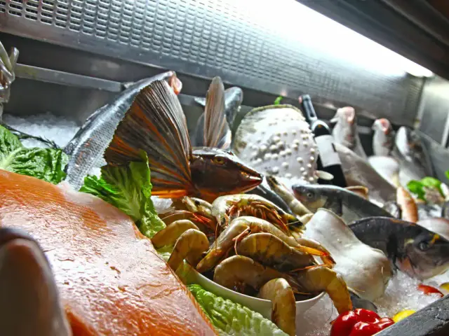 Ouzo Roof Restaurant - Wyndham Grand İstanbul Kalamış Marina Hotel'nin yemek ve ambiyans fotoğrafları 31