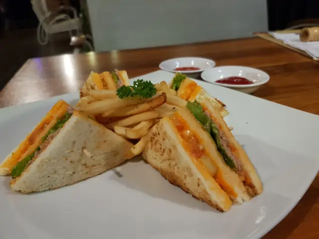 Gambar Makanan De' Meer The Fusion Cafe 7