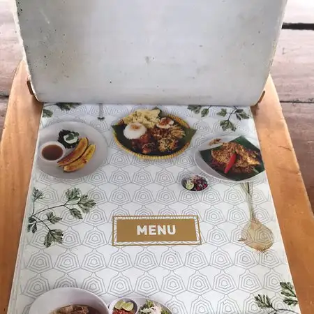 Gambar Makanan Pupuk Bawang Cafe and Dining 7