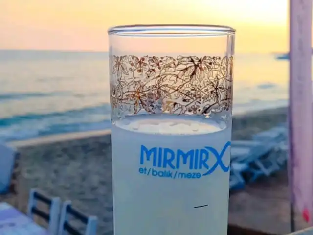 Mırmır Beach Restaurant'nin yemek ve ambiyans fotoğrafları 5