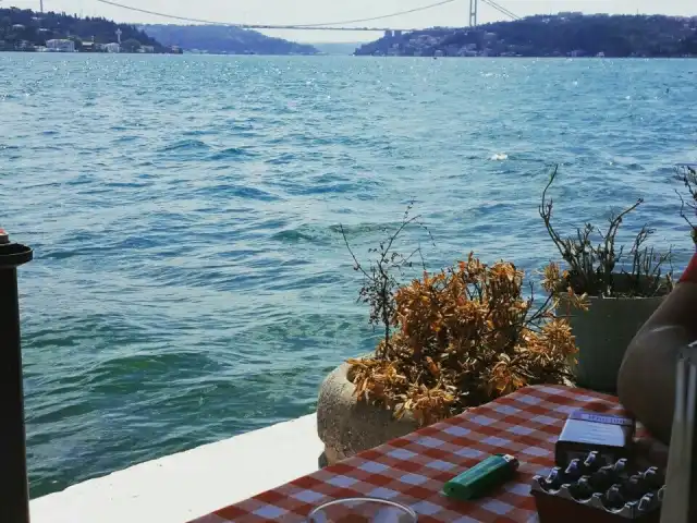 Yeniköy Balıkçı Bülent Kaptan Restaurant'nin yemek ve ambiyans fotoğrafları 1