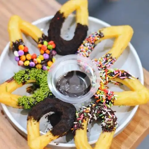 Gambar Makanan Coco Churros, Brig Jend Hasan Basri 15